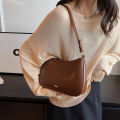 Large Capacity Tote Bag for Women's New Trendy Shoulder Bag Simple and Versatile Commuter Bag Fashion Trendy Crossbody Sling Bag.