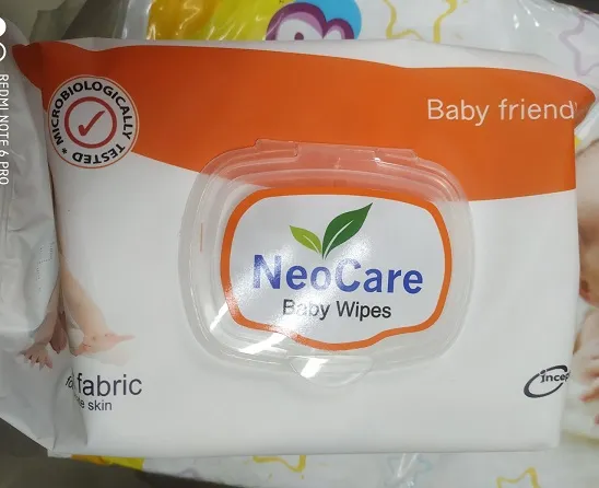 Soft%20Wet%20Wipes%20for%20Baby%20-%201%20Packet%20(120%20Pieces)%20-%20Image%205