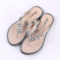 Ladies Slippers Summer Sandals New Flat Flip-flops Women's Shoes Lightweight Slippers Women's Casual Flip-flops.
