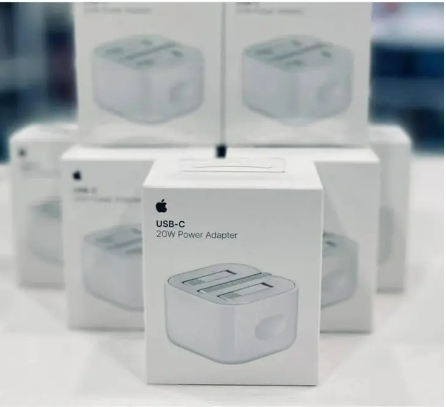 13%20Pro%20Max%20Foldable%2020w%203%20Pin%20USB-C%20Power%20Charging%20Adapter%20UK%20Wall%20Charger%20Type-C%20Travel%20Adapter%20Fast%20Charging%20Charger%20For%2013%2013%20mini%2013%20Pro%2013%20Pro%20Max%20-%20Image%202