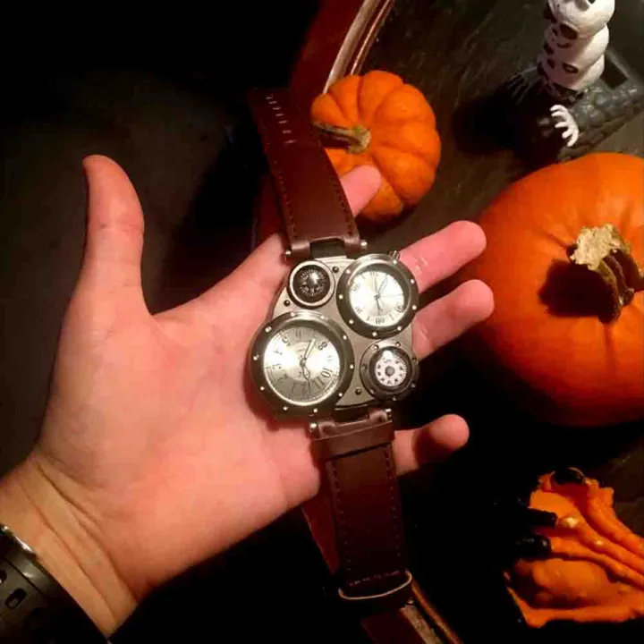 Men%20Chic%20Dual%20Movement%20Quartz%20Waterproof%20Outdoor%20Thermometer%20Compass%20Wrist%20Watch%20-%20Image%203