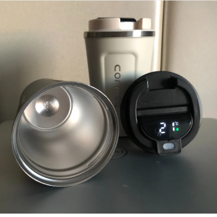 Stainless%20Steel%20Vacuum%20Coffee%20Mug%20with%20Temperature%20Display%20-%20Image%207