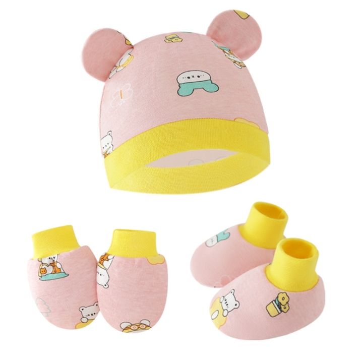 3pcs/set%20Cotton%20Newborn%20Cap%20with%20Anti%20Scratch%20Mittens%20and%20Foot%20Cover%20Infant%20Warm%20Headwear%20Baby%20Gloves%20with%20Socks%20Set%20Bzzo%20-%20Image%202