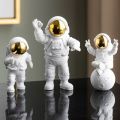 3pcs/set Craft Resin Astronaut Ornament Figure Statue Waterproof Exquisite Astronaut Decorative Ornament Creative Funny Spaceman Desktop Decor Modeling Kid.