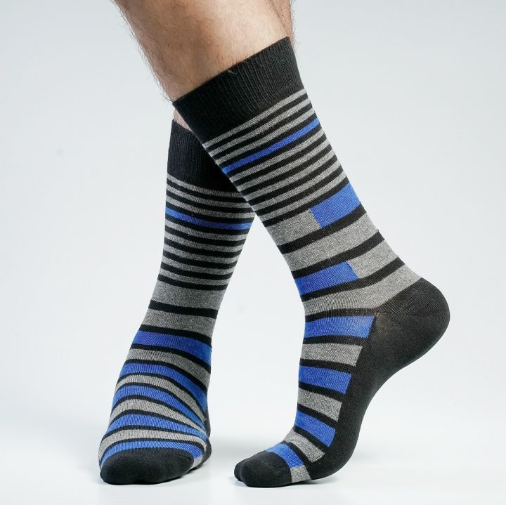 Premium%20Long%20Socks%20For%20Men%20-%20Image%203