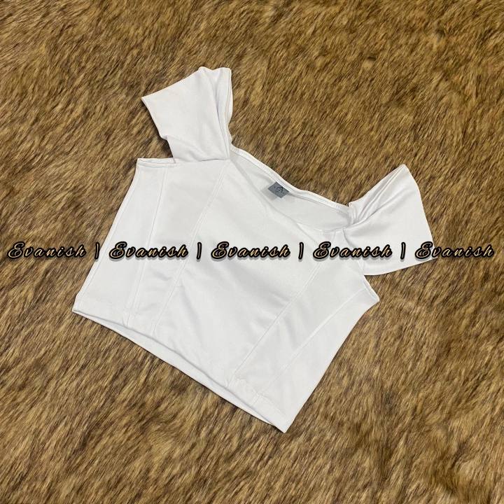 Twill%20Padded%20Crop%20Top,%20Stretchable%20by%20Evanish-%20Avant-garde%20Preferble%20-%20Low%20Hassle%20and%20Maintanance%20-%20Image%204