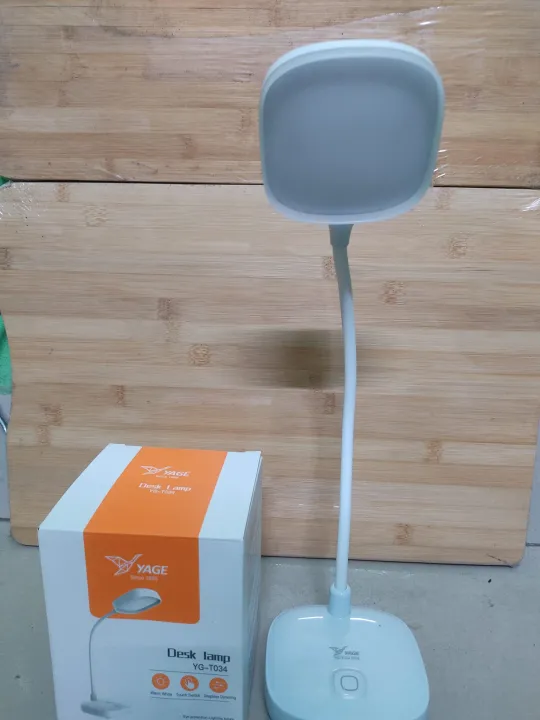YAGE%20T034%20USB%20CHARGING%20SMALL%20DESK%20LAMP%20LED%20DESK%20STUDENT%20EYE%20PROTECTION%20LAMP%20-%20Image%204