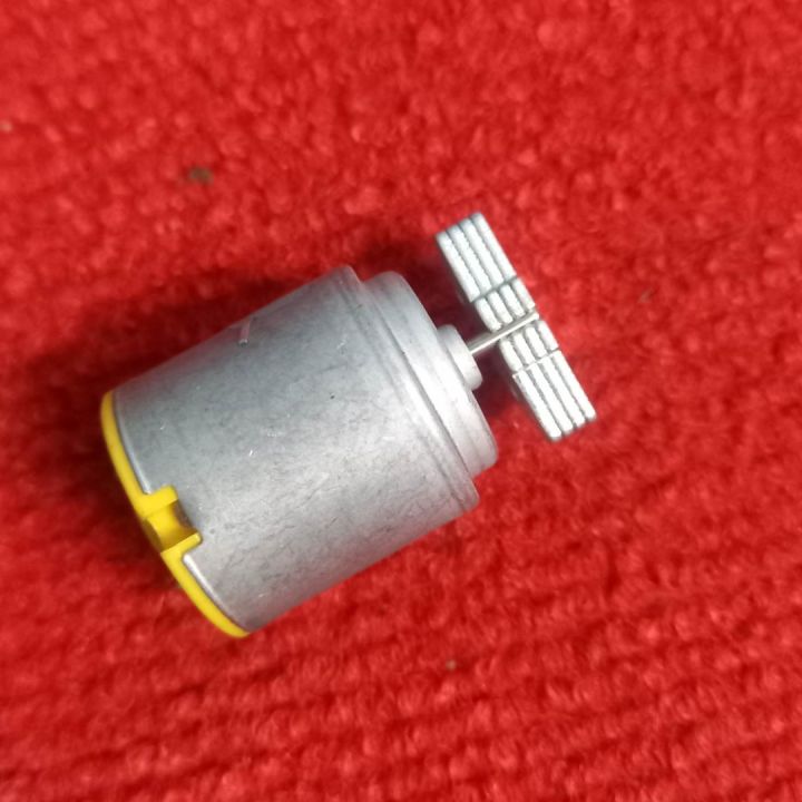 260%20Big%20Vibration%20Micro%20Motor%20260%20DC%203.7V%206V%20For%20Toy%20Car%20Boat%20Electric%20Motor%20Bicycle%20Mini%20Drill%20Household%20Hair%20Dryer%20Electric%20Tools%20Sets%202%20Pin%20Leads%20-%20Image%204