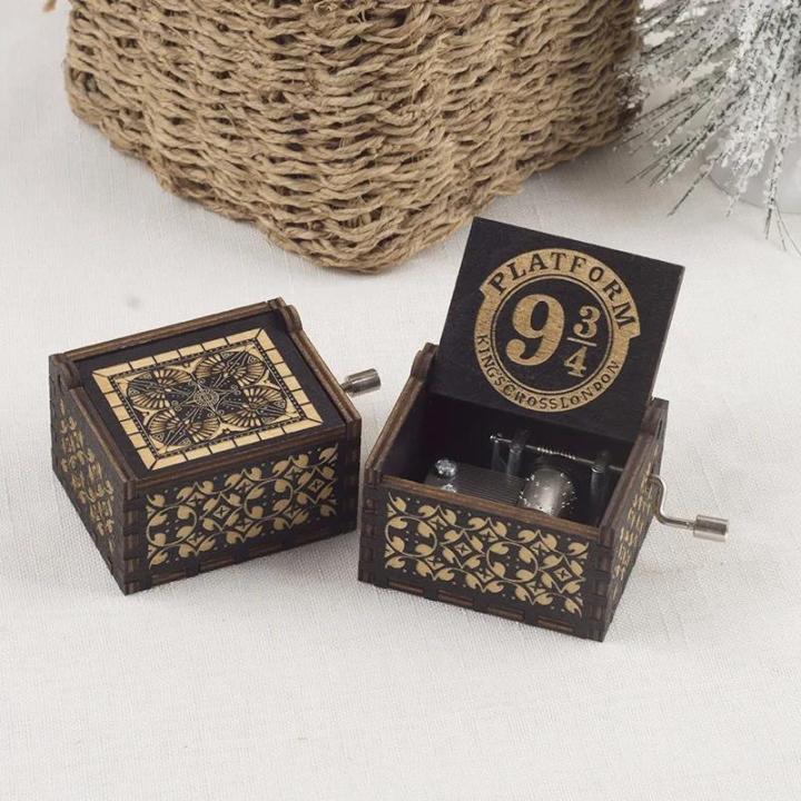 4%20Style%20Harries%20Music%20Box%20Wooden%20Hand-cranked%20Retro%20Potters%20Music%20Box%20Children's%20Birthday%20Gift%20Surprise%20Gift%20for%20Couples%20-%20Image%204