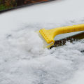 Multipurpose Snow Scraper Anti-slip Wide Rubber Blade Long Handle Car Windsheild Snow Shovel Ice Scraper. 