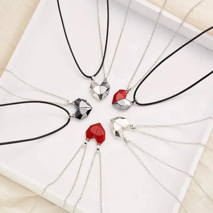 Personality%20Magnet%20stone%20necklace%20Elegant%20Unique%20Heartbreak%20design%20Votive%20stone%20pendant%20Fashionable%20Trendy%20Heartbreak%20clavicle%20chain%20necklace%20for%20Daily%20wear%20Party%20accessory%20Gift%20for%20loved%20ones%20Statement%20jewelry%20Symbol%20of%20love%20Gift%20idea%20Fashion%20enthusiasts%20-%20Image%206