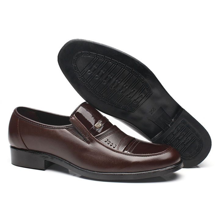 New%20Spring%20Men's%20Business%20Formal%20Wear%20Leather%20Shoes%20Breathable%20Casual%20Office%20Work%20Shoes%20Trendy%20Fashion%20Versatile%20Men's%20Shoes%20-%20Image%205