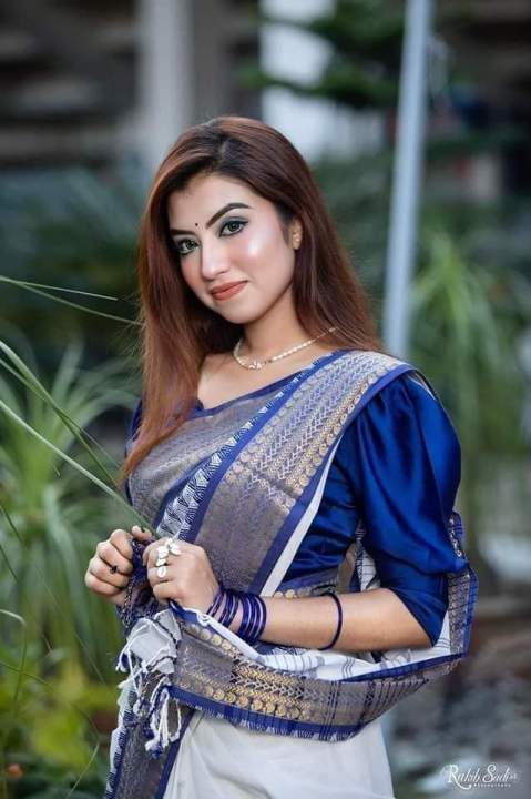 Fashionable%20Arong%20Cotton%20Tangail%20Saree%20for%20Women%20with%20Running%20Blouse%20Piece%20-%20Comfortable%20and%20Suitable%20for%20All%20Seasons%20-%20Image%206