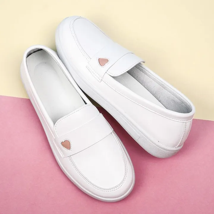 Nurse%20Shoes%20Women's%20Soft%20Bottom%20Breathable%20Not%20Tired%20Feet%20Deodorant%20and%20Non-Slip%20White%20Shoes%20Summer%20Flat%20Bottom%20Comfort%20Medical%20Care%20Shoes%20for%20Work%20-%20Image%207