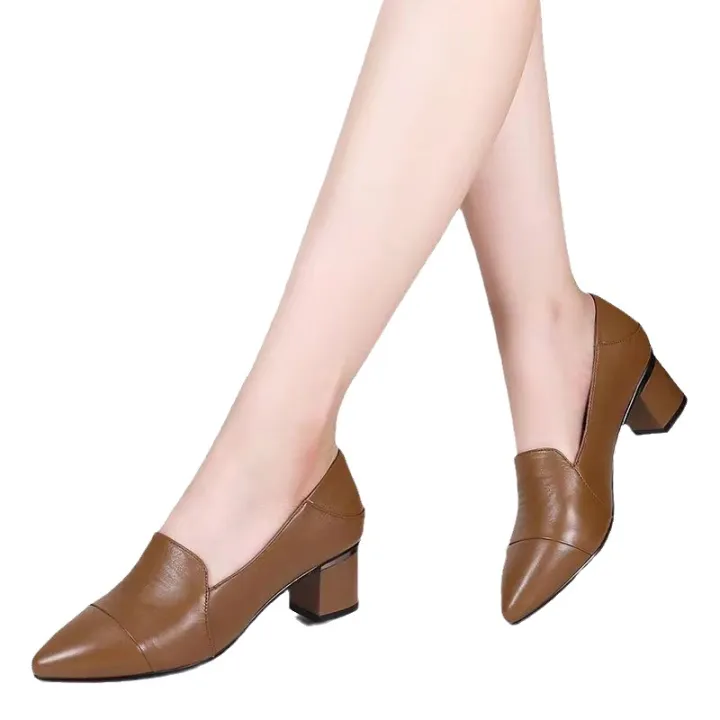 Versatile%20pumps%20with%20soft%20leather%20pointed-toe%20block%20heel%20fashion%20pointed-toe%20spring%20fall%202023%20new%20high%20heels%20women's%20mid-heel%20singles%20-%20Image%204