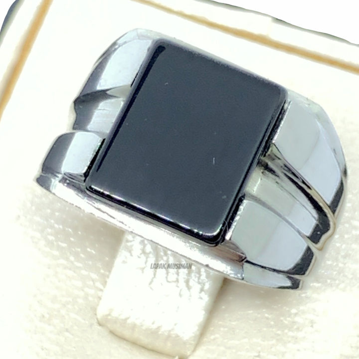 Super%20cool%20black%20onyx%20stainless%20steel%20onyx%20stone%20men%20Ring%20-%20Image%203