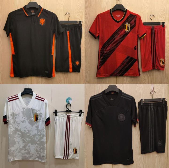 Old%20Argentine,%20razilian,%20English%20set%20football%20jersey,%20Italian,%20,%20Atleto%20adrid,%20aris,%20ortugal%20jersey%20-%20Image%204