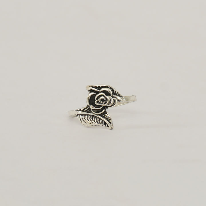 4%20set%20natural%20shape%20leaf%20finger%20ring%20set%20for%20women%20(Color%20Guaranteed)%20-%20Image%208
