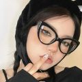 New Cat Eye Triangle Frame Anti-Blue Light Glasses Classic Men Women Reading Eyewear Retro Triangle Frame Transparent Eyeglasses. 