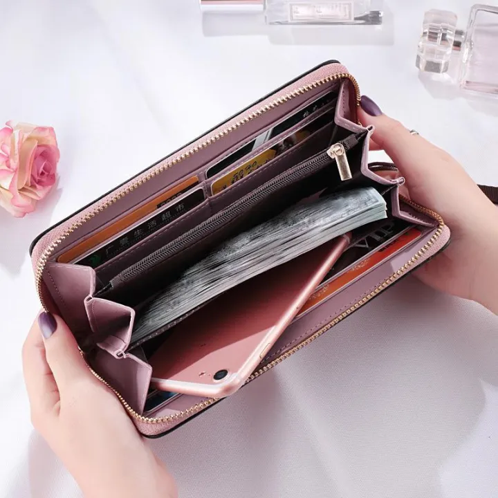 Korean%20Style%20Long%20Wallet%20for%20Women%20%E2%80%93%20Multifunction%20Phone-Purse%20&%20Card%20Holder%20Clutch%20%E2%80%93%20Premium%20Multi%E2%80%90Compartment%20Hand%20Purse%20-%20Image%204