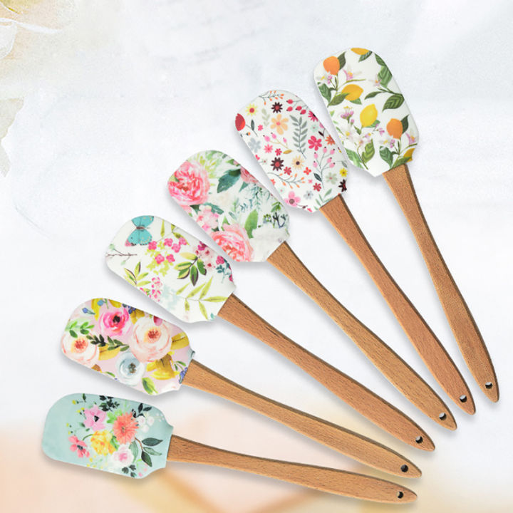 Non-stick%20Silicone%20Cookware%20with%20Wooden%20Handle%20Brush%20Baking%20Kitchen%20Spatula%20Tool%20Gonghpng%20-%20Image%202