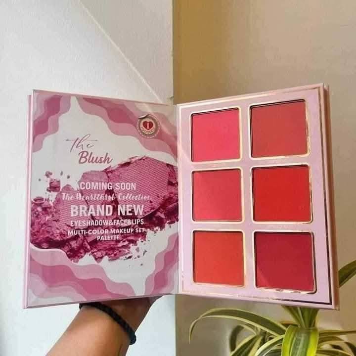 IGOODCO%205-in-1%20Makeup%20Book%20Kit:%20Comprehensive%20Palette%20with%20All-in-One%20Glitter%20&%20Matte%20Eyeshadows,%20Highlighter,%20Blush,%20Contour,%20Lip%20Colors,%20and%20Eyebrow%20Enhancers%20(Multicolor)%20-%20Image%207