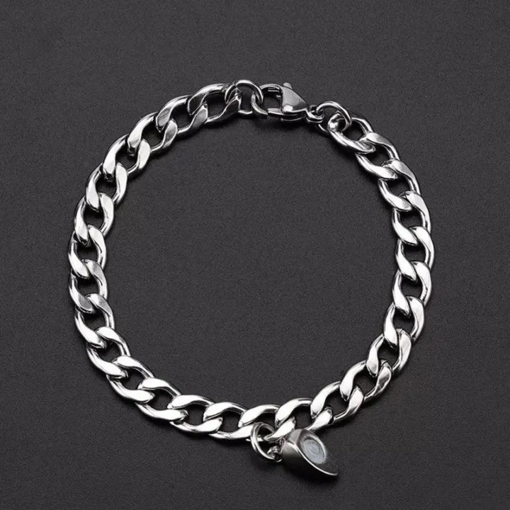 %E3%80%90Daily%20Necessities%20For%20Anyone%20Store%E3%80%912Pcs%20Heart%20Magnet%20Attraction%20Bracelets%20For%20Stainless%20Steel%20Cuba%20Chain%20Men's%20Cross%20Charm%20Bracelet%20Jewelry%20-%20Image%205
