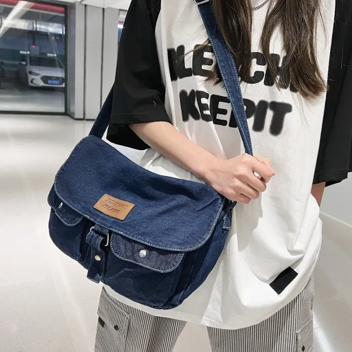 New%20trendy%20vintage%20Hong%20Kong%20style%20INS%20large%20capacity%20denim%20cross-body%20shoulder%20bag%20Simple%20versatile%20canvas%20tote%20bag%20-%20Image%202