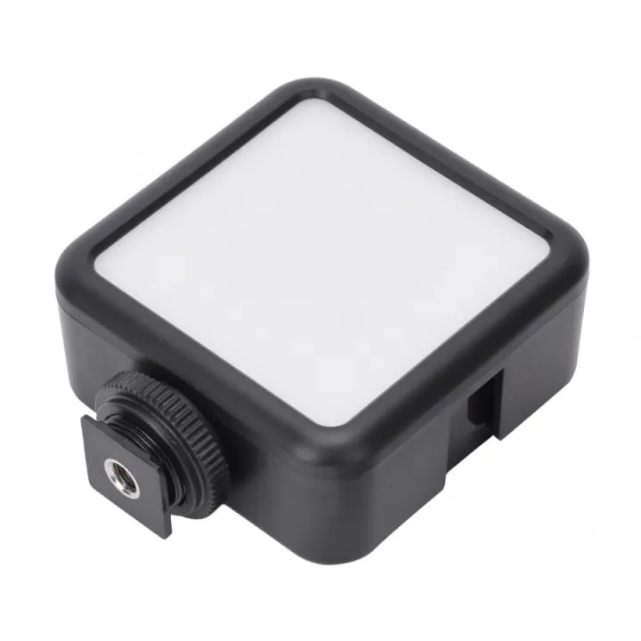 Ulanzi%206W%20Mini%20LED%20Video%20Light%20Dimmable%20Photography%20Lamp%20with%20Cold%20Shoe%20Mount%20for%20Canon%20Nikon%20Sony%20DSLR%20Camera%20Vlog%20Fill%20Light%20-%20Image%203