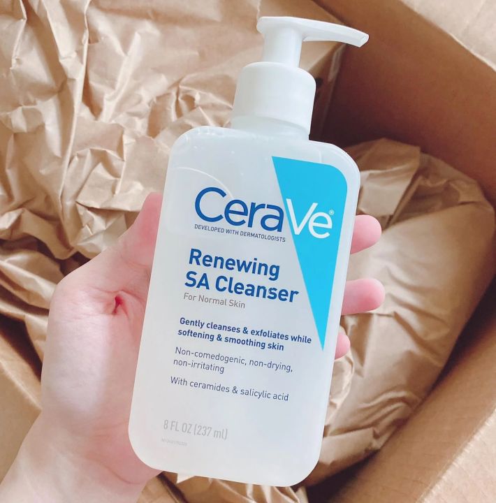 CeraVe%20Renewing%20SA%20Cleanser,%20Salicylic%20Acid%20Foaming%20Gel%20Face%20Wash%20For%20Smooth%20Skin%20237%20ml%20-%20Image%205
