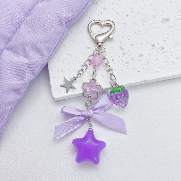 Fashion%20Bag%20Charm%20Keychain%20-%20Acrylic%20Pendants%20with%20Flower,%20Star,%20Love,%20Bow%20&%20Strawberry%20for%20Women's%20Bags,%20Backpacks%20&%20Pants%20-%20Image%208
