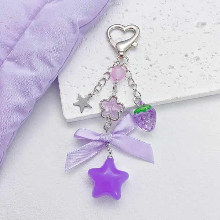 Fashion%20Bag%20Charm%20Keychain%20-%20Acrylic%20Pendants%20with%20Flower,%20Star,%20Love,%20Bow%20&%20Strawberry%20for%20Women's%20Bags,%20Backpacks%20&%20Pants%20-%20Image%208