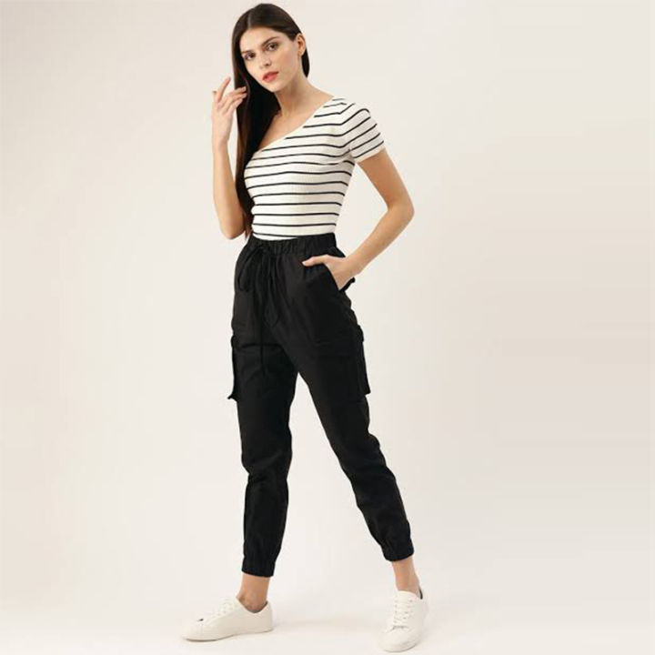Flexible%206-Pocket%20Mobile%20Pant%20for%20Women%20-%20U3123%20-%20Image%203
