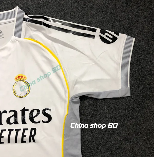 Real%20Madrid%2025-26%20Home%20Jersey%20Half%20Sleeve%20premium%20quality%20-%20Image%203