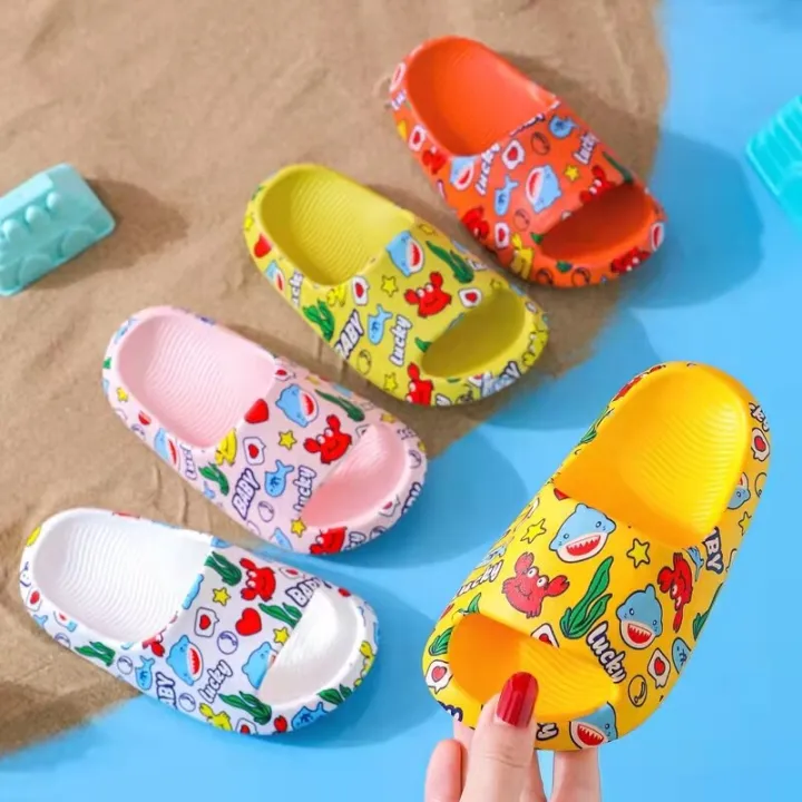 Cute%20Toddler%20Shoes%20Children's%20Slippers%20Soft%20Cartoon%20Slippers%20Bottom%20Non-slip%20Baby%20Slippers%20In%20Summer%20Bathroom%20Girls'%20Child%20Shoe%20-%20Image%202