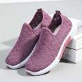 Summer Old Beijing Cloth Women's with Hollow Breathable Casual Soft Sole Mesh Flat Bottom, One Step, Mom's Shoes. 