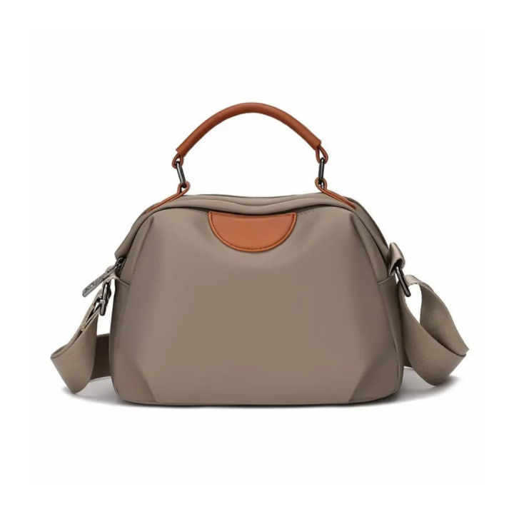 Elegant%20Modern%20Shoulder%20Bag%20with%20Detachable%20Strap%20%E2%80%93%20Water-Resistant%20Nylon%20Crossbody%20Handbag%20for%20Women%20%7C%20Nasmik%20-%20Image%2010