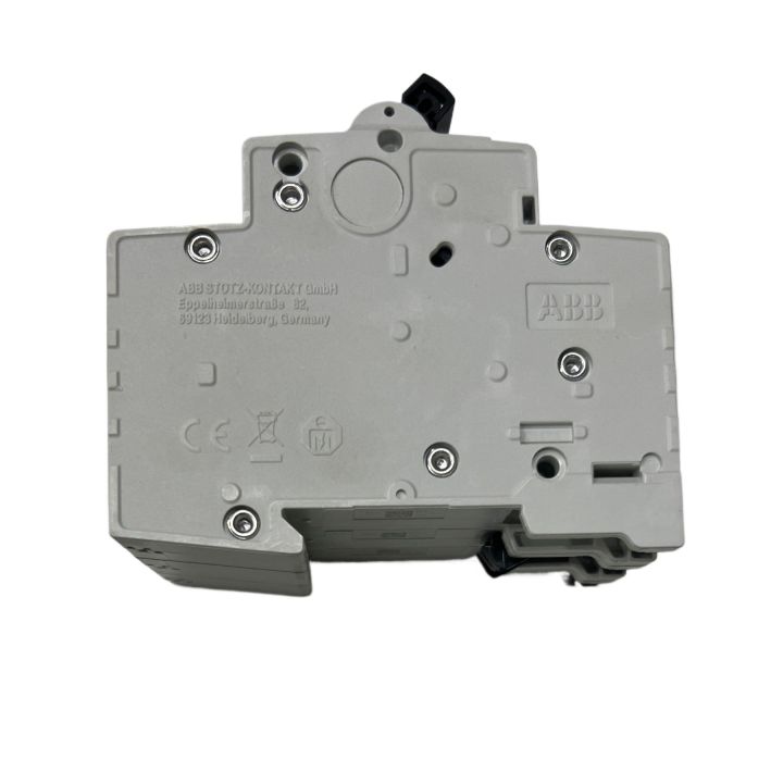 ABB%20GERMANY%2032A%206kA%20MCB%20TP%203P%20Miniature%20Circuit%20Breaker%20Three%20Pole%20-%20Image%202