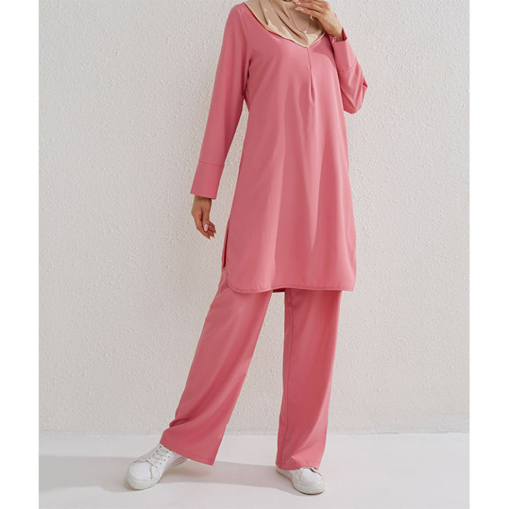 Ladies%202%20Pcs%20Long%20Top%20and%20Pants%20Set%20Islamic%20Active%20Wear%20Arabian%20Yoga%20Jogging%20Modest%20Sportswear%20-%20Image%204
