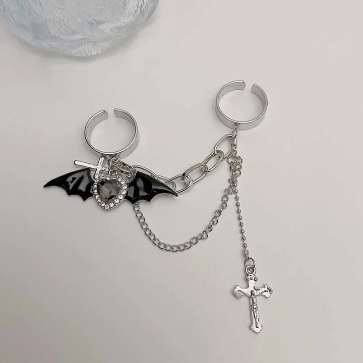 Punk%20Gothic%20Black%20Bat%20Wing%20Cross%20Chain%20Rings%20for%20Men%20Women%20Hip%20Hop%20Crystal%20Heart%20Cross%20Irregular%20Double%20Finger%20Rings%20Jewelry%20-%20Image%206