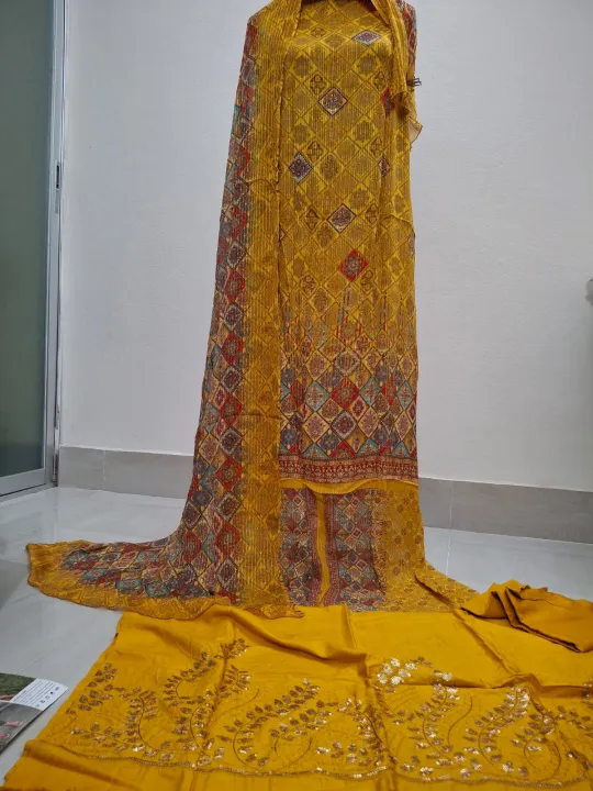 Soft%20Cotton%20Three%20Piece%204pcs(Pakistani)%20For%20Women%20Salwar%20Kamiz%20With%20Chiffon%20Orna%20-%20Dress%20For%20Girls%20-%20Image%203