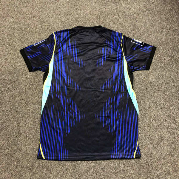 Brazil%20away%20World%20Cup%20Half%20Sleeve%20Premium%20Football%20Jersey%202026%20(Logo%20Embroidery)%20-%20Image%203