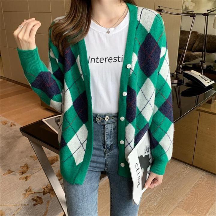 2021%20Early%20Autumn%20New%20Color-Blocking%20Diamond-Shaped%20Top%20V%20Collar%20Sweater%20Loose%20Knitted%20Winter%20Coat%20Women's%20Cardigan%20-%20Image%208