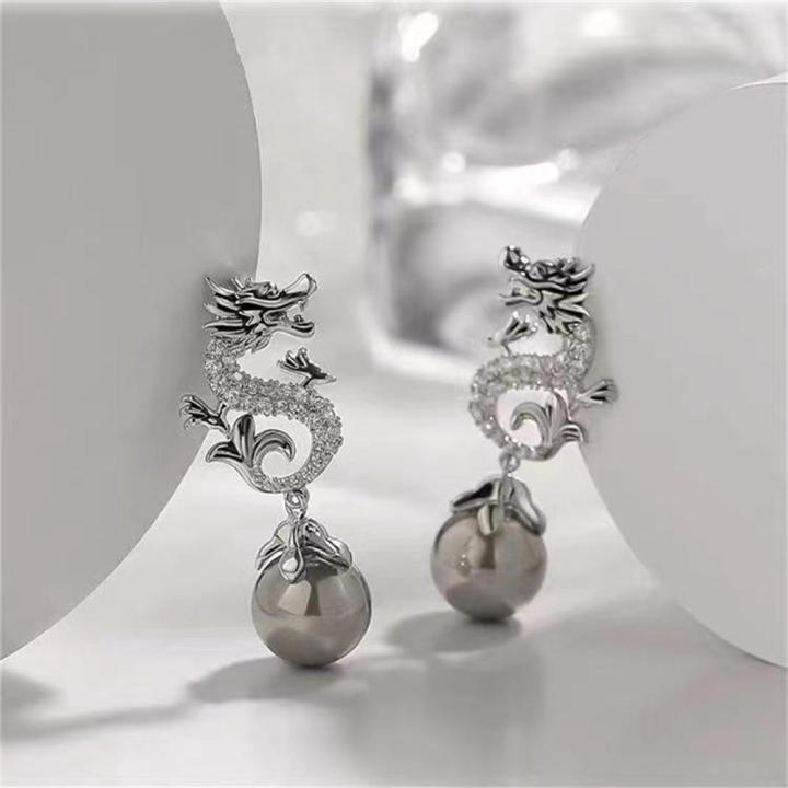 Festive%20Dragon%20Earrings%20Auspicious%20Peal%20Dragon%20Dangle%20Earrings%20Jewelry%20for%20Party%20Accessory%20Women%E2%80%99s%20Fashion%20Gift%20Idea%20Ethnic%20Wear%20-%20Image%204