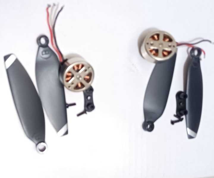 1503%202500KV%20High%20Speed%20A/B%20Propeller%20For%20Racing%20Drone%20RC%20Airplane%20Motor%20FPV%20Quadcopter%20Drone%20UAV%20Aircraft%20Engine%201%20Pair%202Pcs%20-%20Image%203
