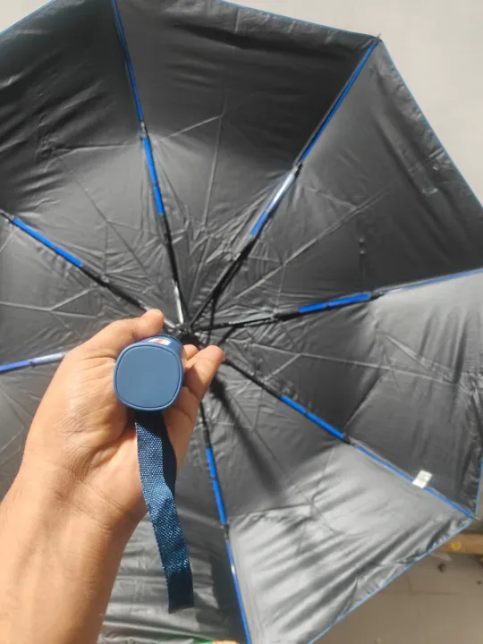 BMW%20Auto%20Open%20Umbrella%208%20Rib%20-%20Image%203