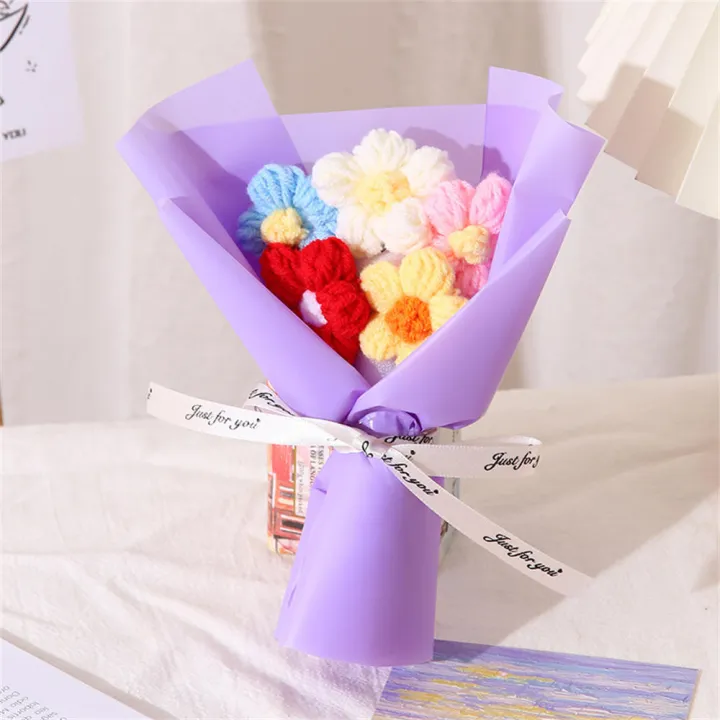 Colorful%20Crochet%20Bouquet%20Elegant%20Lightweight%20Hand%20Knitted%20Artificial%20Flower%20Mini%20Size%20Flower%20Arrangement%20for%20Valentine%20Wedding%20-%20Image%209