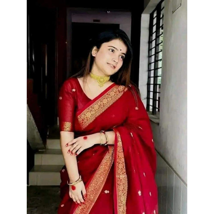 Red%20color%20tangail%20half%20silk%20Nokshi%20Saree%20for%20Women%20-%20Image%202