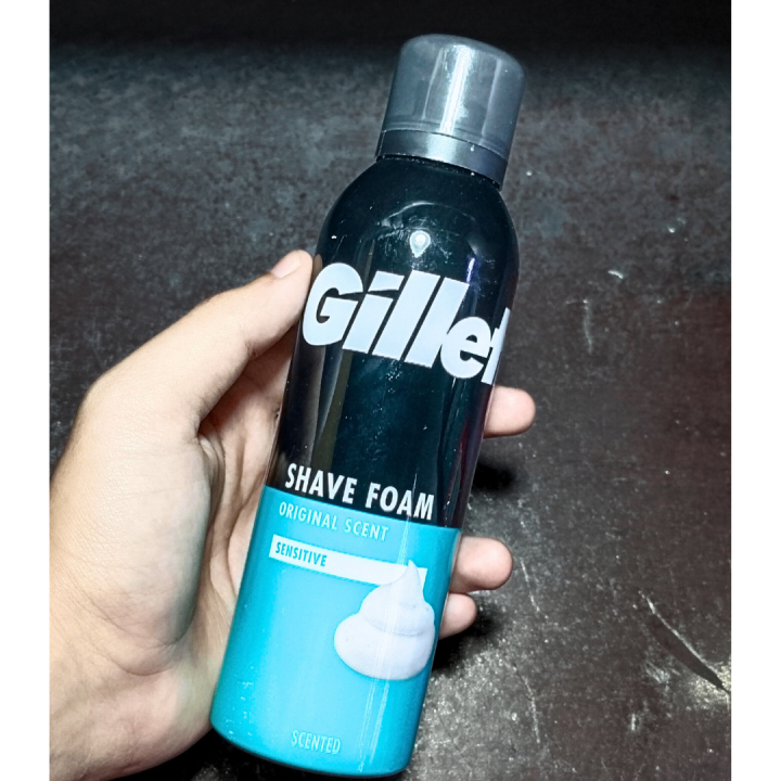 Gillette shaving Foam . 200 ML . ( UK PRODUCT ).