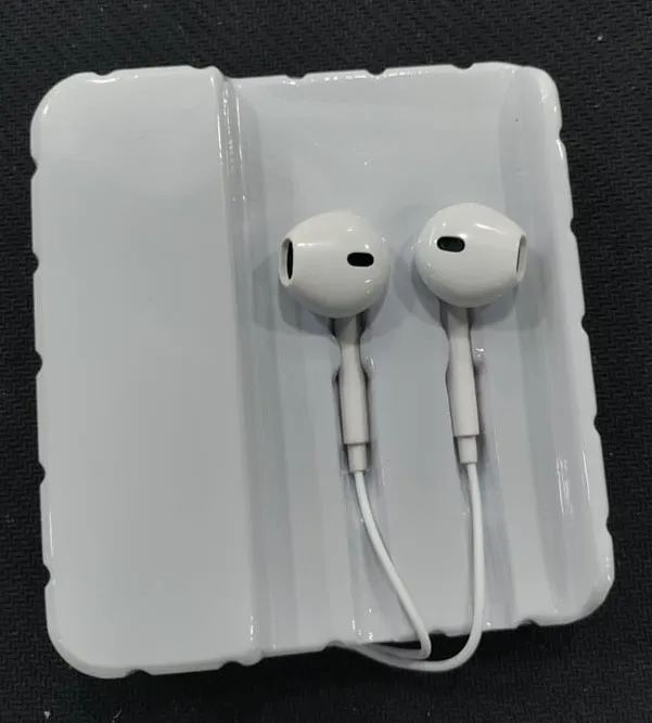 Vivo%20V21E%20/%20Vivo%20V21%20/%20Vivo%20V20%20/%20Vivo%20V20%20Se%20Good%20Bass%20Sound%20Quality%20In%20Ear%20Headphone%20-%20Headphone%20-%20Image%204